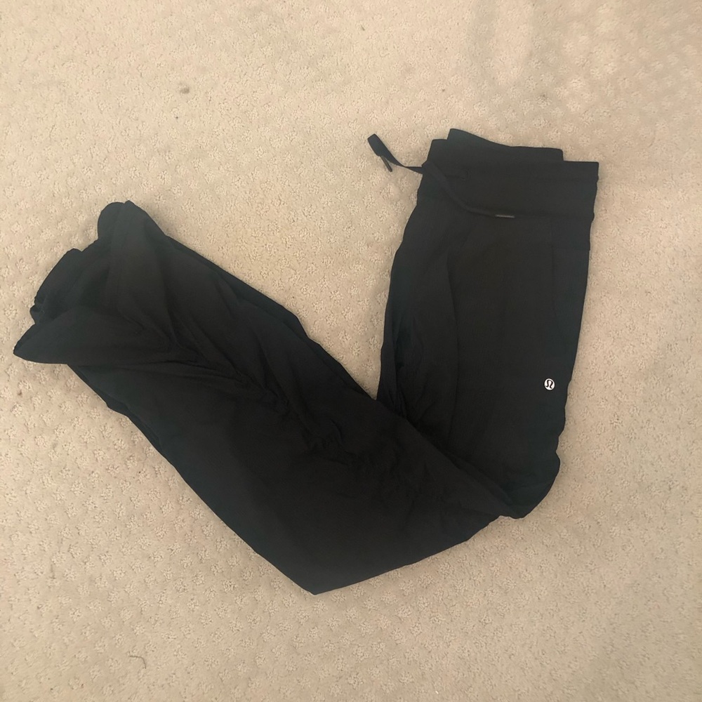 Lululemon Black Studio Pant Size 6